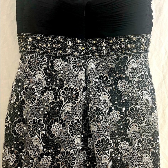 Tony Bowls Strapless Short Black with Silver Sequin Short Dress. Size 12. - Picture 3 of 11